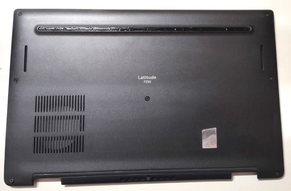 tapa-trasera-latitude-7330-carbono - imagen 1