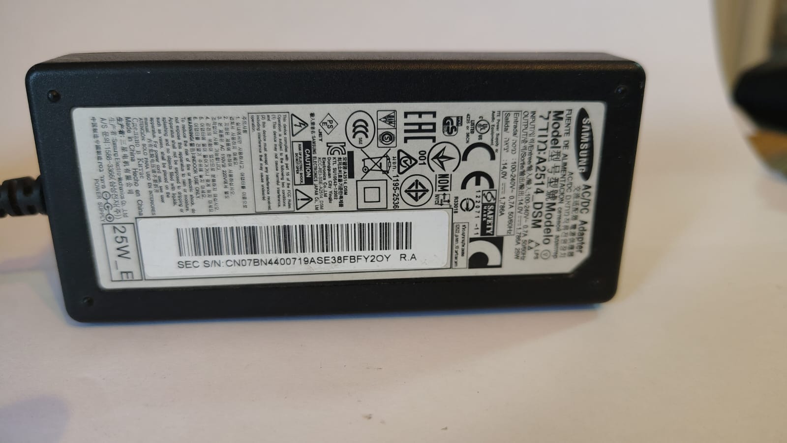 Adaptador de Corriente AC/DC para Monitor Samsung 35W 14V 2.5A (A2514_DSM / A2514_DPN) - imagen 1