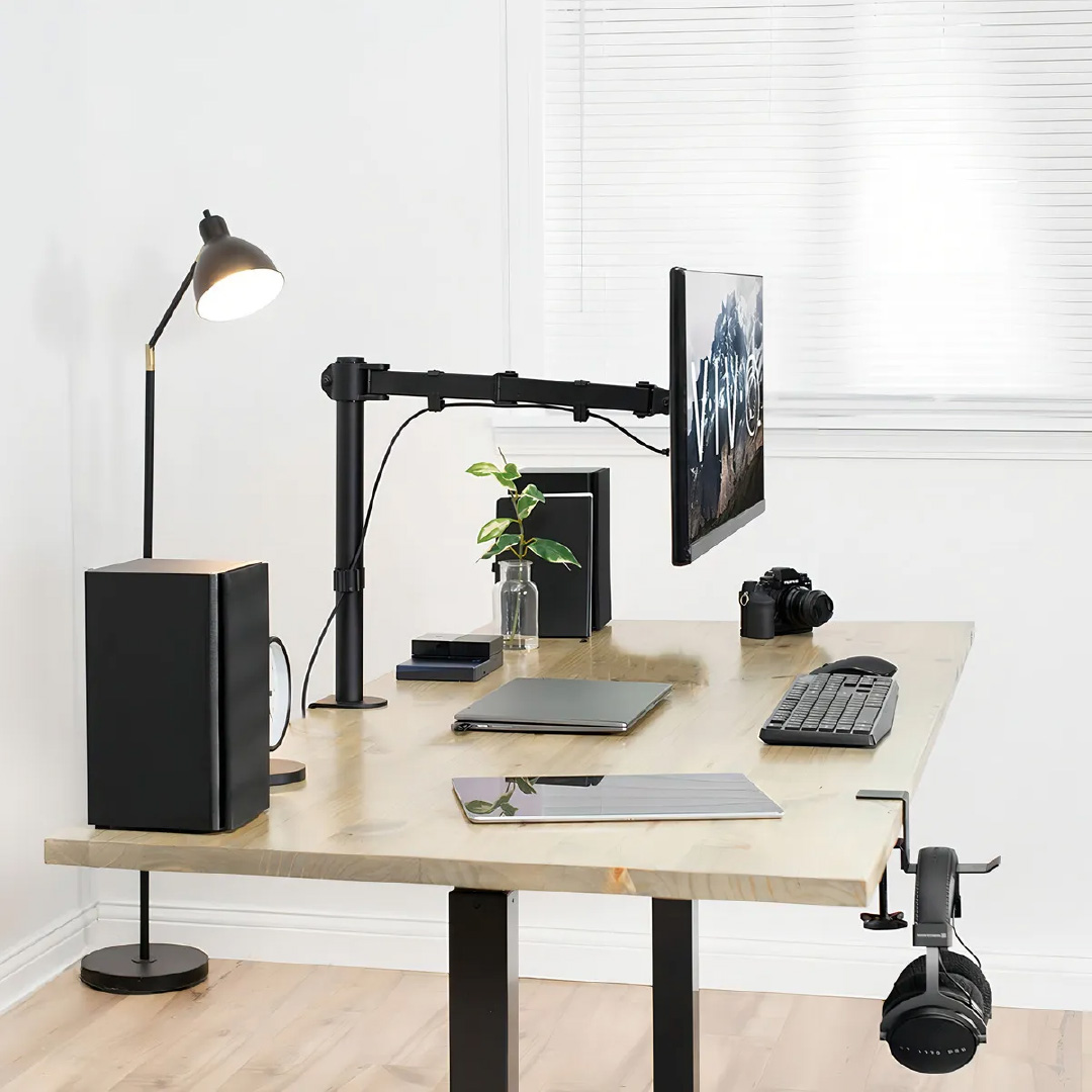 Soporte Articulado Monitor 15" a 32" VESA UT-MTS300 Utek (SKU 20092) - imagen 1